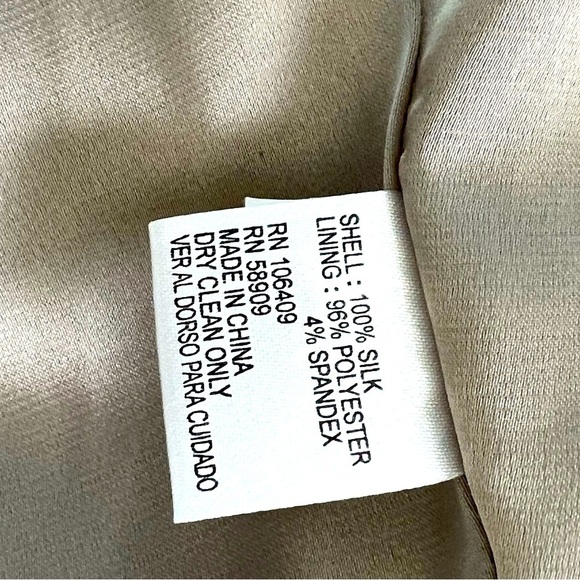 Antonio Melani Dressy Silk Ruffled front fully lined fitted side zipper top Sz M - Picture 10 of 11